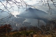 32 Vista su Lecco e il suo lago